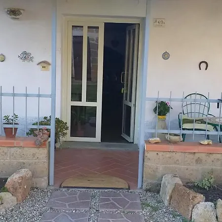 Bed & Breakfast La Cascina Della Grotta Di Tufo San Valentino (Tuscany)