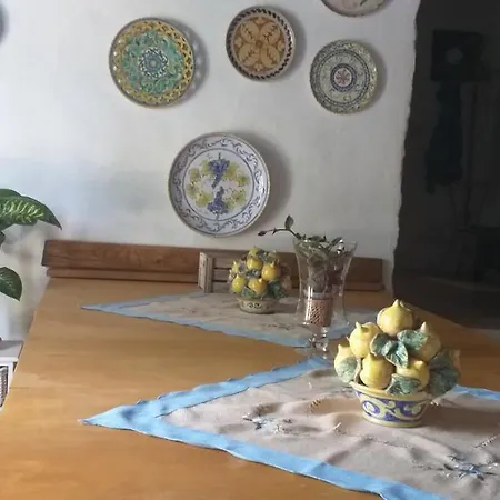 La Cascina Della Grotta Di Tufo Bed & Breakfast 3*
