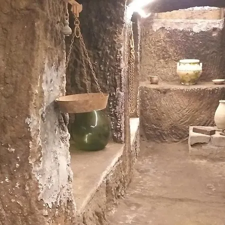 La Cascina Della Grotta Di Tufo Bed & Breakfast San Valentino (Tuscany)
