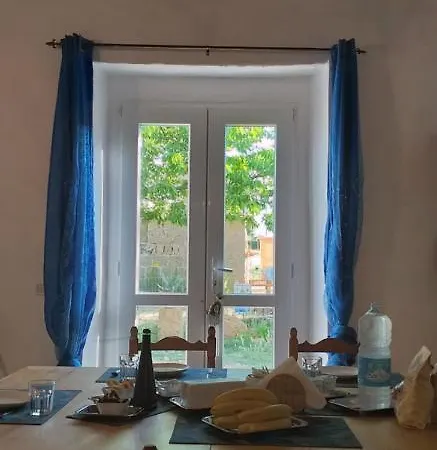 La Cascina Della Grotta Di Tufo 3*